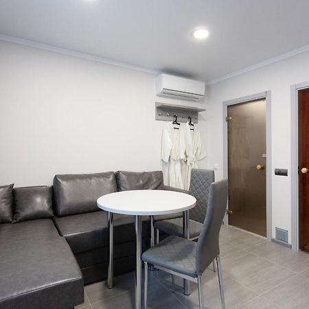 Aparthotel Sumskaya Apartments Kiev Exterior foto